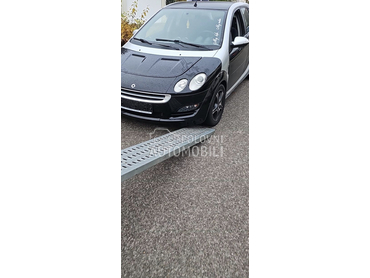 Smart ForFour -  kompletan auto u delovima