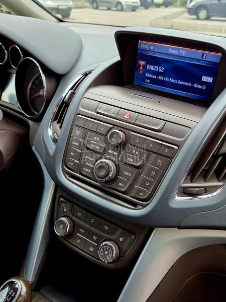 Opel Zafira 2.0 cdti