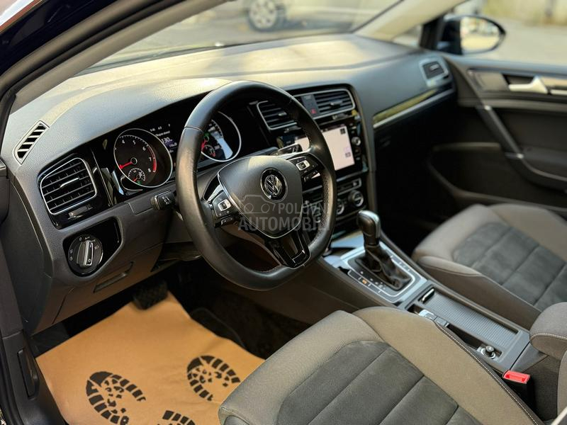 Volkswagen Golf 7 1.5 TGI DSG/HIGHL