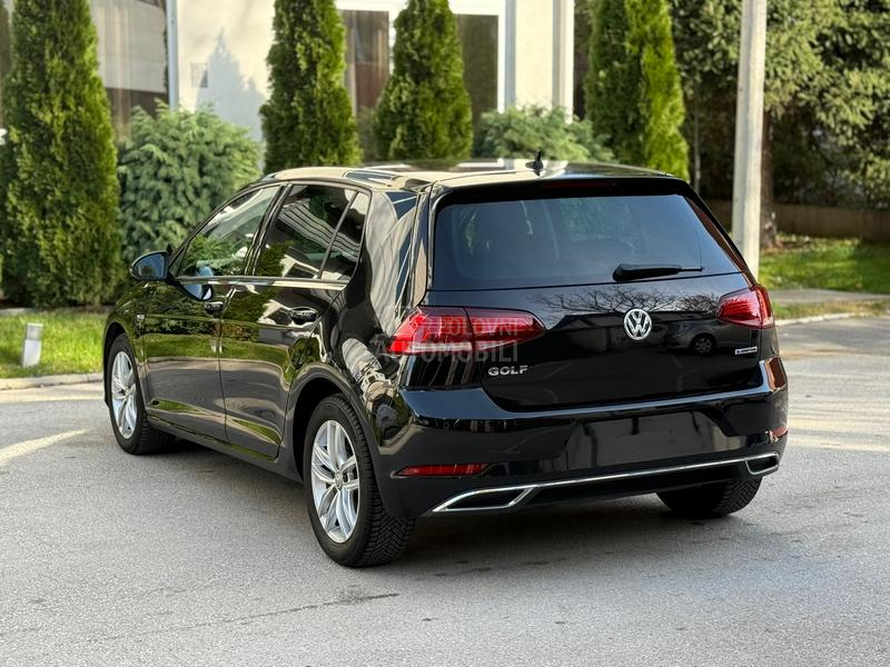 Volkswagen Golf 7 1.5 TGI DSG/HIGHL