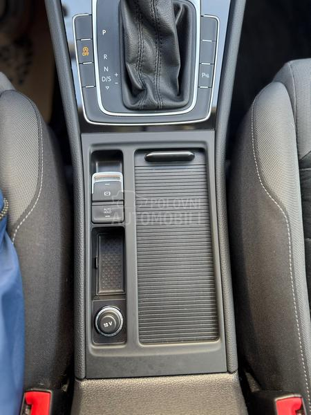 Volkswagen Golf 7 1.5 TGI DSG/HIGHL