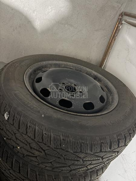 Taurus 195/65 R15 Zimska