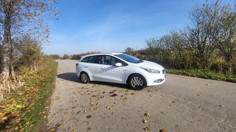 Kia cee`d sw 