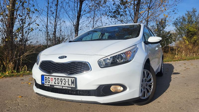 Kia cee`d sw 