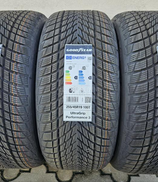 Goodyear 255/45 R19 Zimska