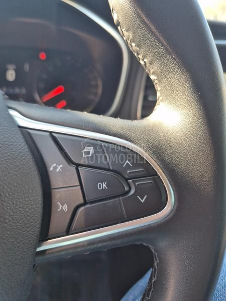 Renault Megane 1.5 DCI GRANDCOUPE