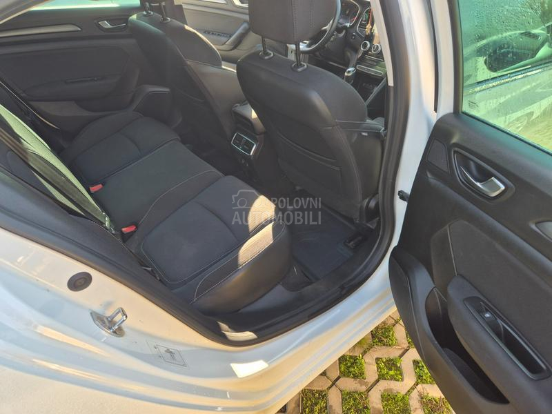 Renault Megane 1.5 DCI GRANDCOUPE