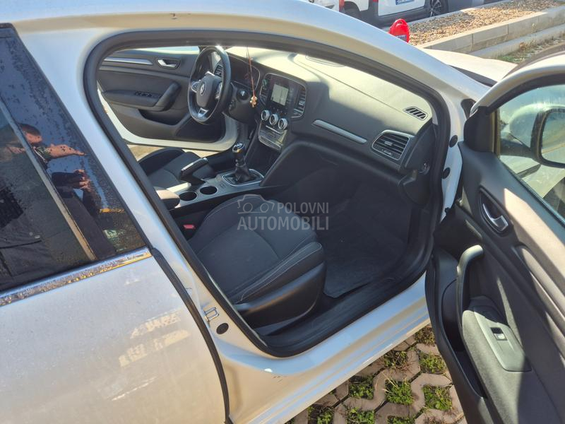 Renault Megane 1.5 DCI GRANDCOUPE