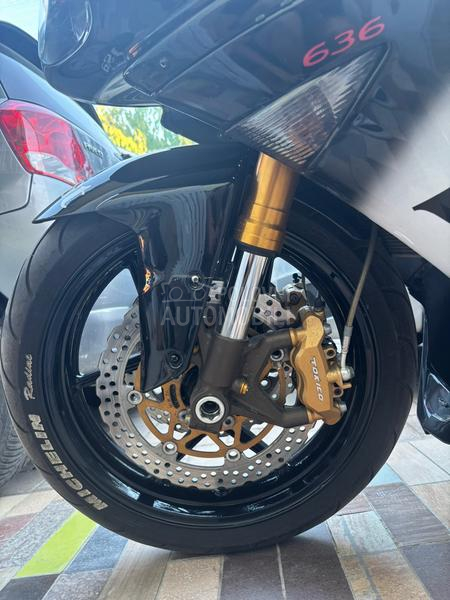 Kawasaki ZX6R 636 A2