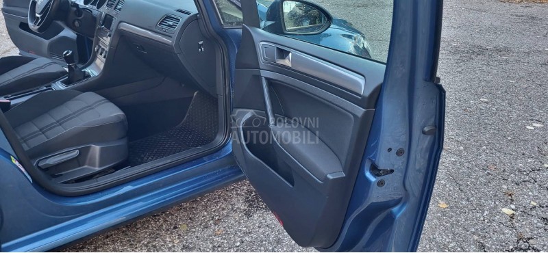 Volkswagen Golf 7 1,2 //NOV//