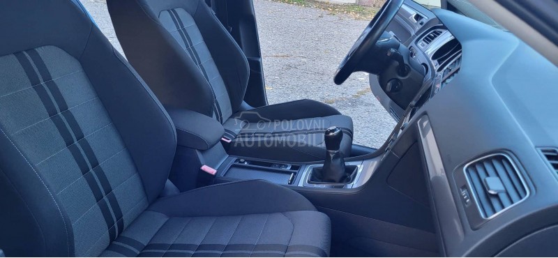 Volkswagen Golf 7 1,2 //NOV//