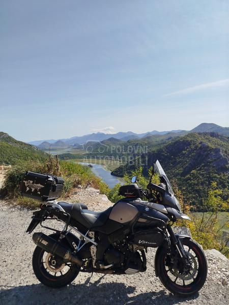 Suzuki v Strom dl 1000