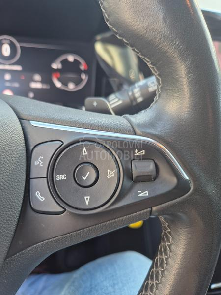 Opel Grandland X 1.5 AT8 EDITION