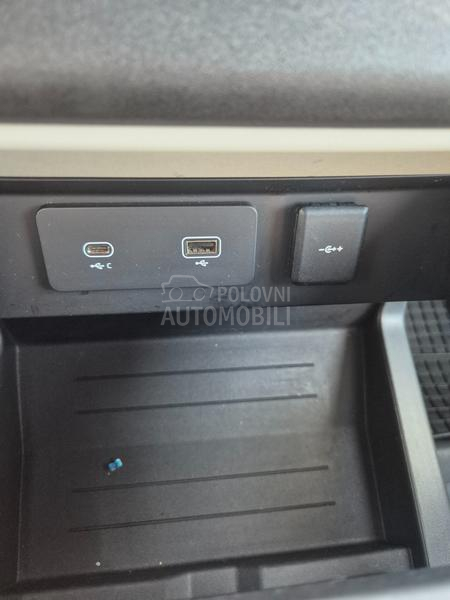 Land Rover Defender HSE 110 D300