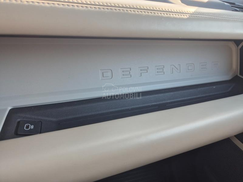 Land Rover Defender HSE 110 D300