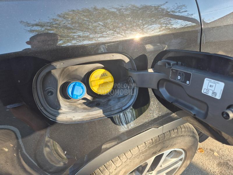 Land Rover Defender HSE 110 D300