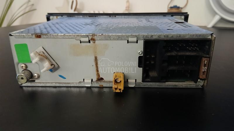 potpuno.ispravan radio