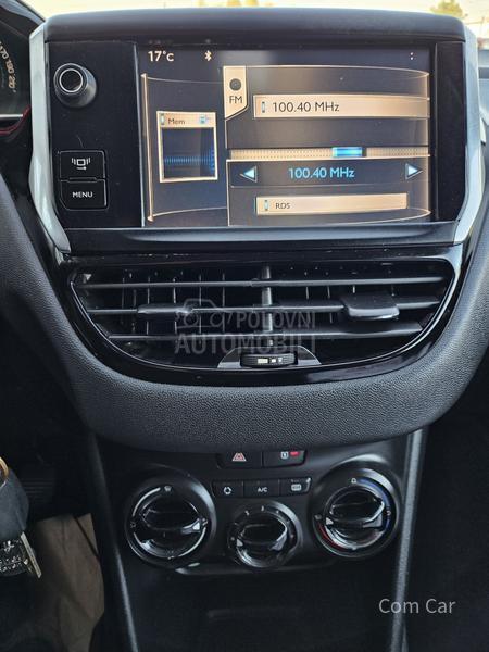 Peugeot 208 t n g / a t e s t