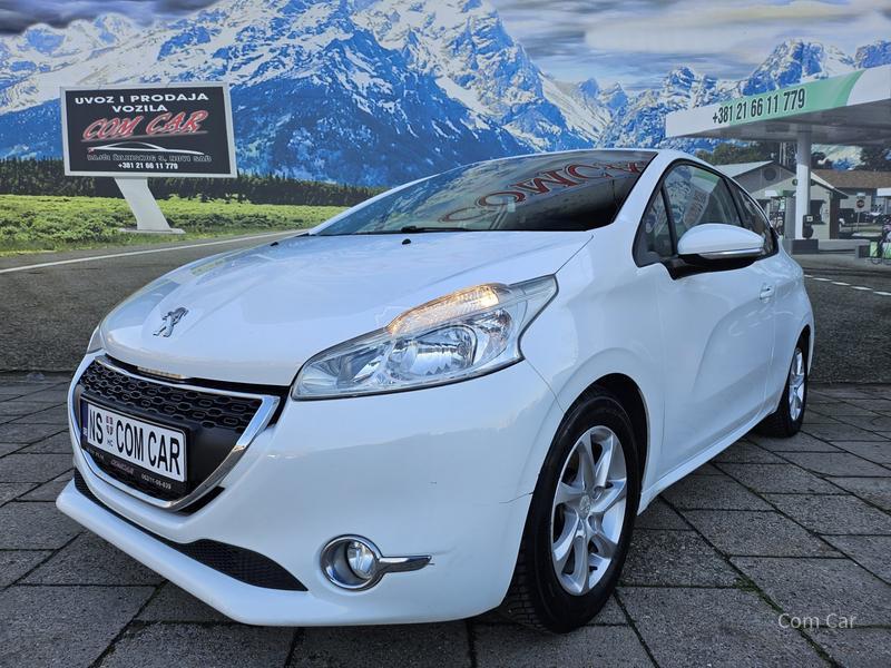 Peugeot 208 t n g / a t e s t