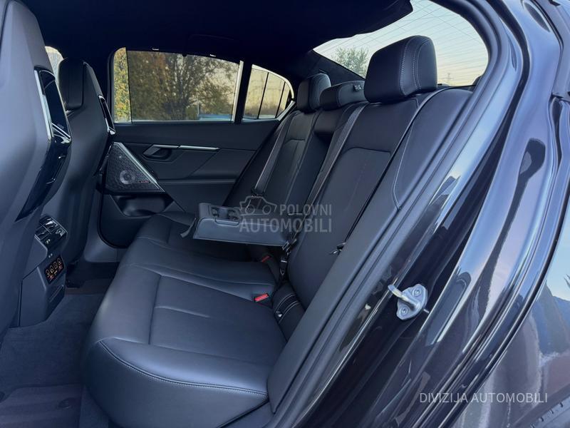 BMW M5 KARBON/KERAMIKA