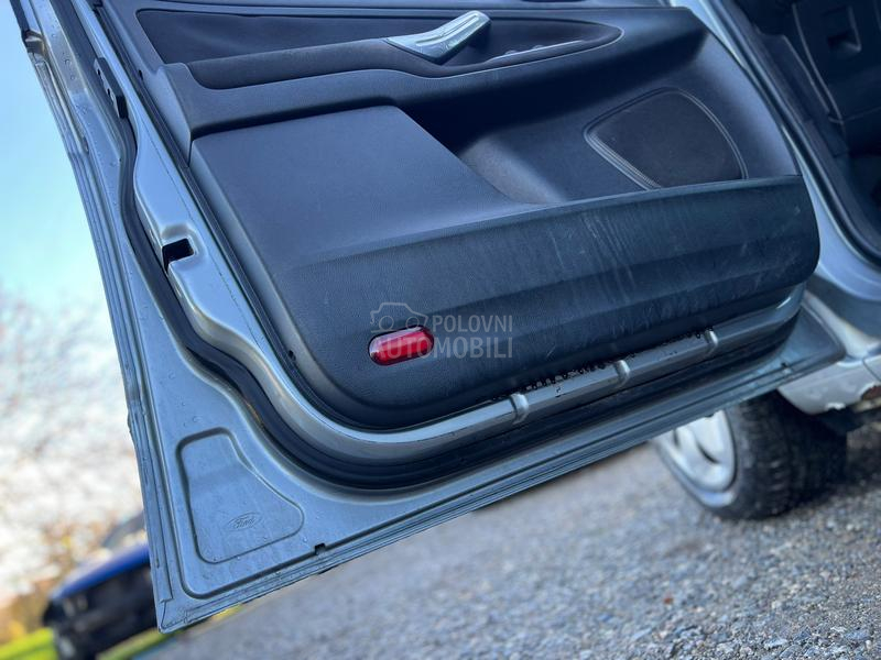 vrata prednja leva desna