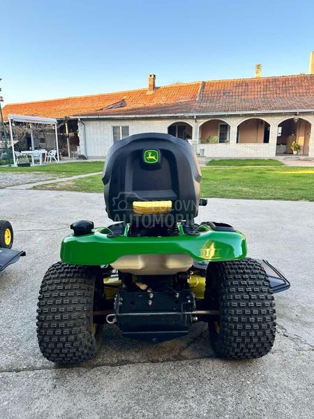 John Deere X324