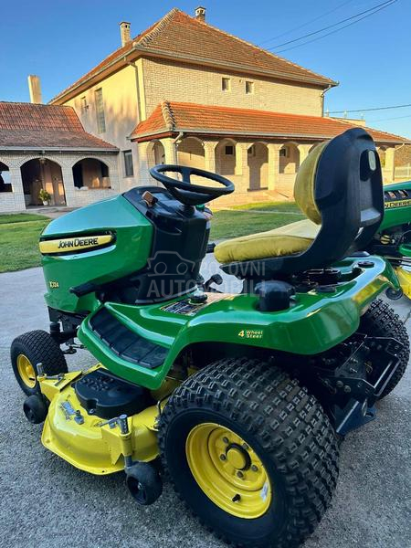 John Deere X324