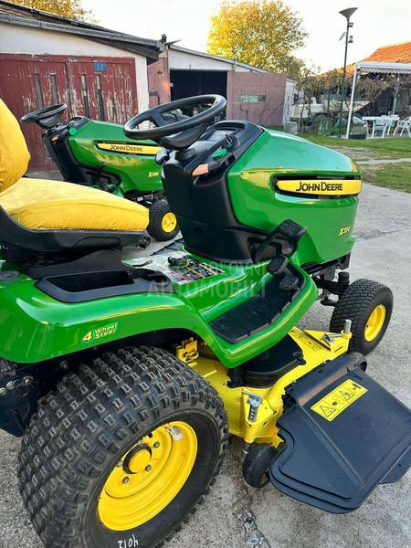 John Deere X324