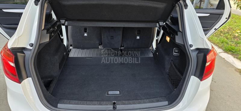 BMW 218 2.0d Bussines