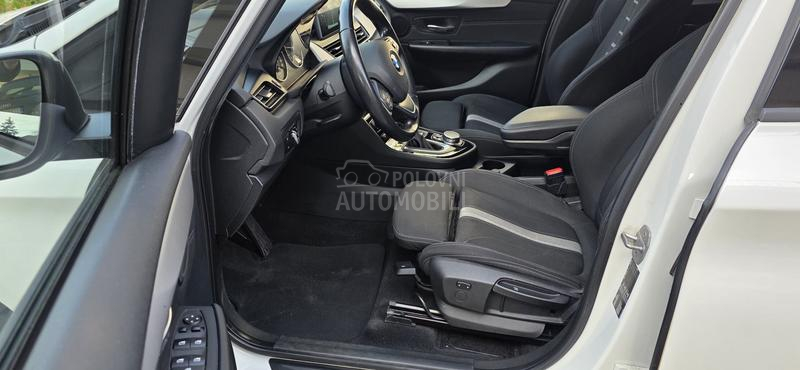 BMW 218 2.0d Bussines