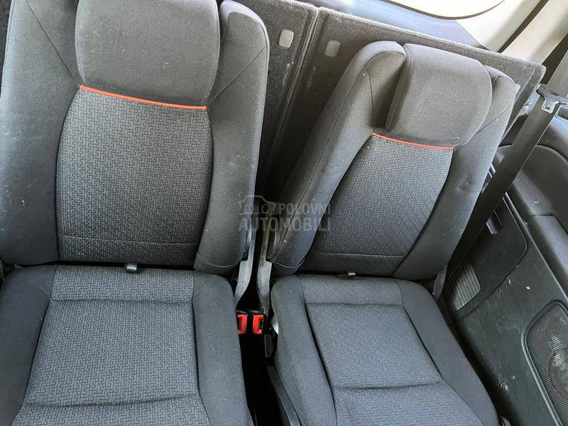 Komplet enterijer 7 sedista