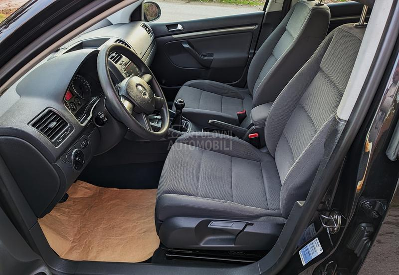 Volkswagen Golf 5 1.4 TRENDLINE