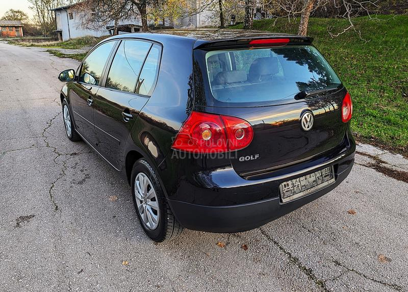 Volkswagen Golf 5 1.4 TRENDLINE