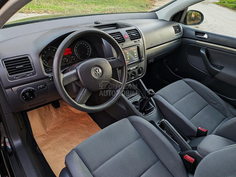 Volkswagen Golf 5 1.4 TRENDLINE
