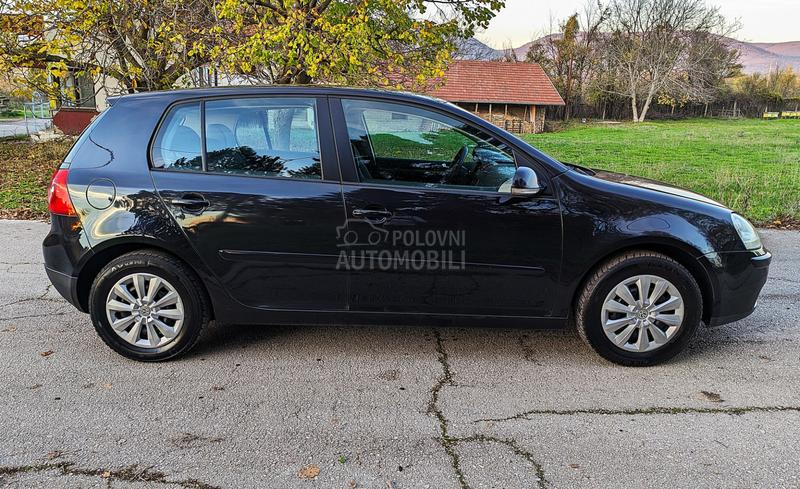 Volkswagen Golf 5 1.4 TRENDLINE