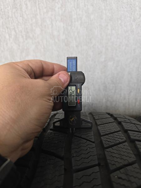 Continental 255/55 R19 Zimska