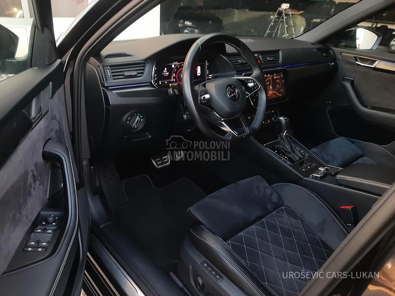 Škoda Superb Sportline 4x4 DSG CH
