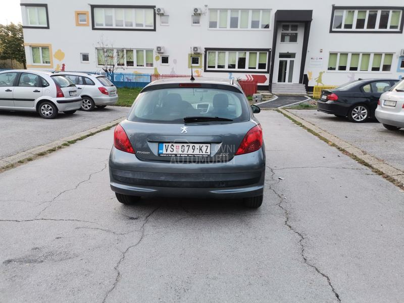 Peugeot 207 1.6hdi