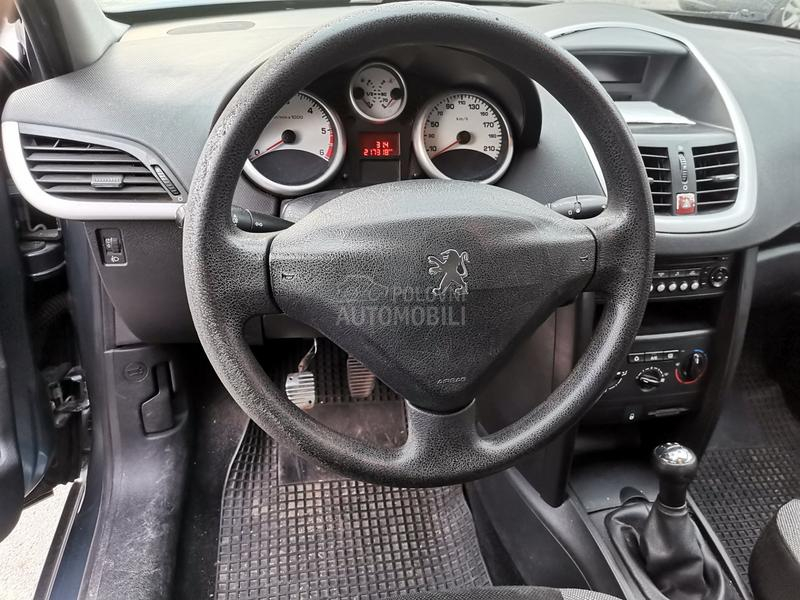 Peugeot 207 1.6hdi