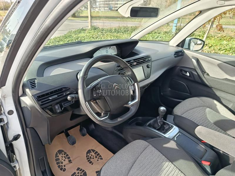 Citroen C4 Picasso 1.2i