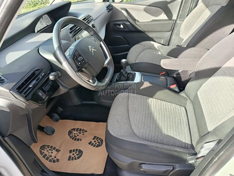 Citroen C4 Picasso 1.2i