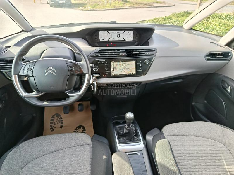 Citroen C4 Picasso 1.2i