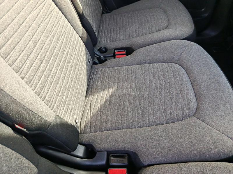 Citroen C4 Picasso 1.2i