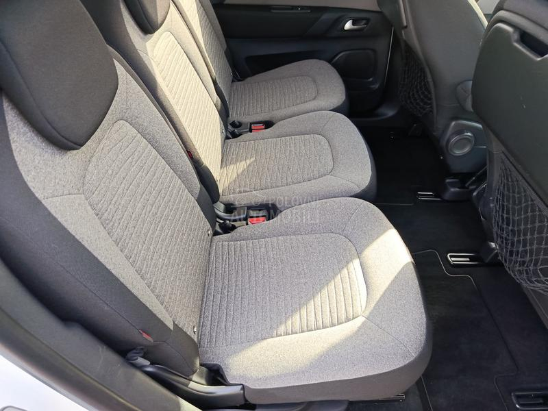 Citroen C4 Picasso 1.2i