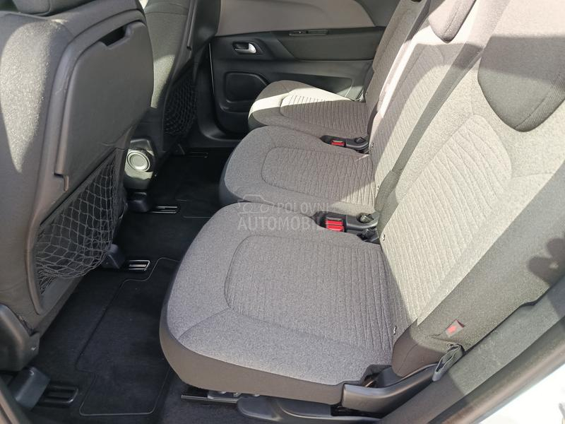 Citroen C4 Picasso 1.2i