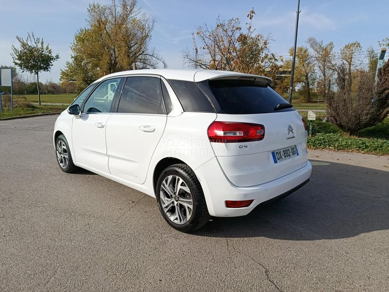 Citroen C4 Picasso 1.2i