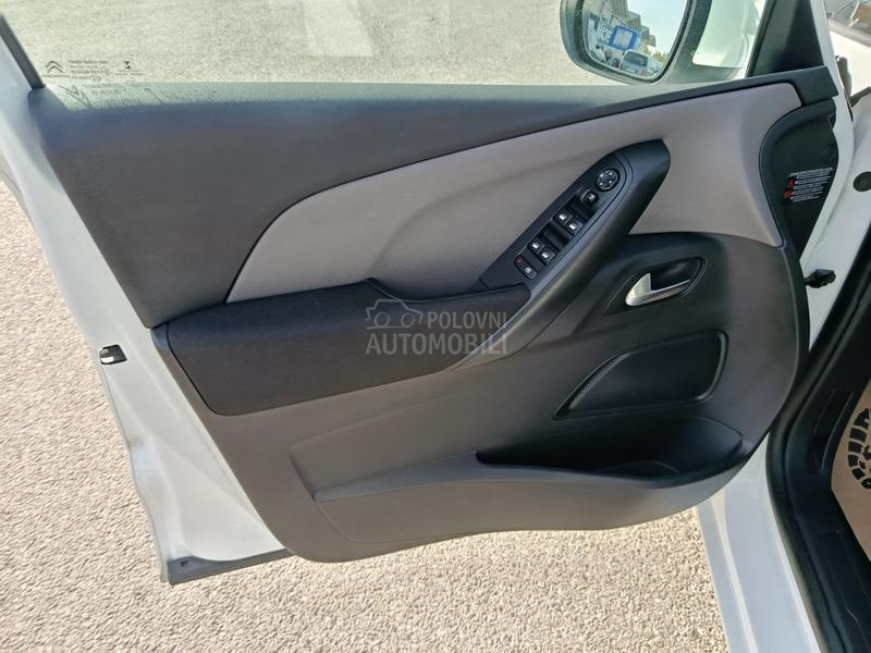 Citroen C4 Picasso 1.2i