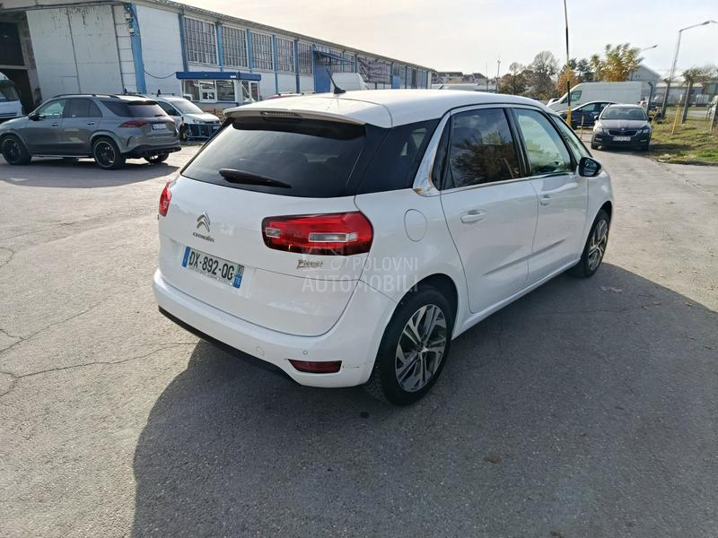 Citroen C4 Picasso 1.2i