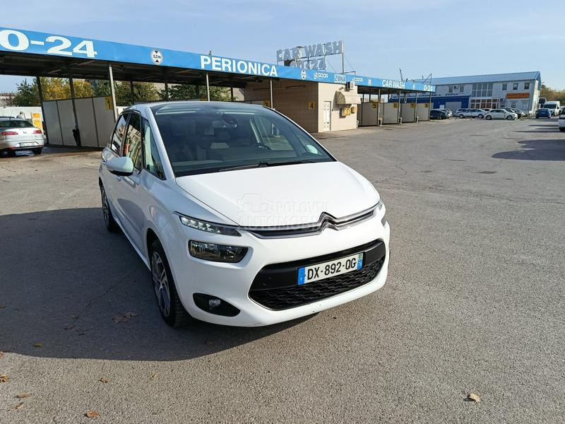 Citroen C4 Picasso 1.2i