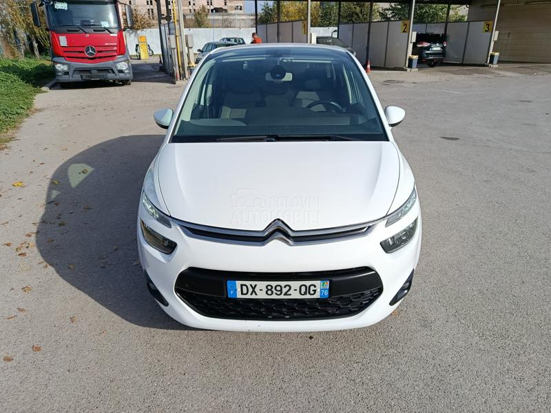 Citroen C4 Picasso 1.2i